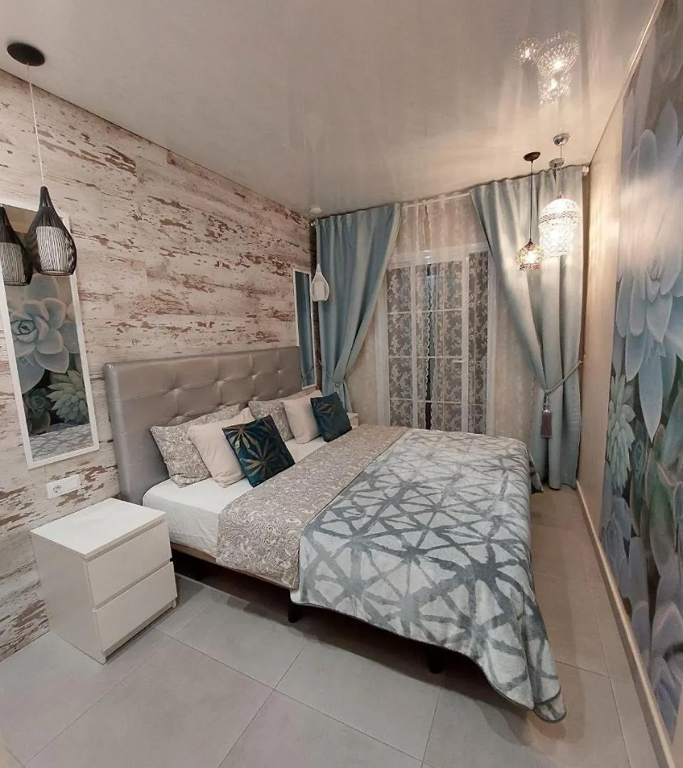 Апартаменты Orlando Luxury Apartament Адехе